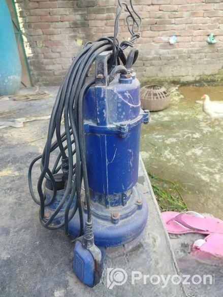 Submersible Water Pump