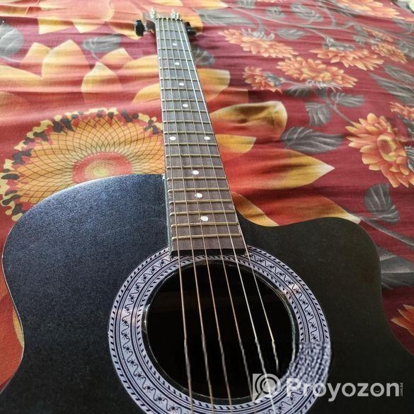 Guitar sell post
