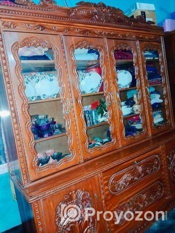 Showcase sell