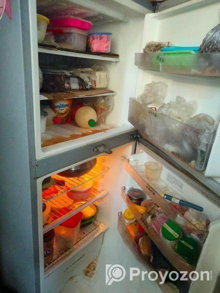 Walton Fridge