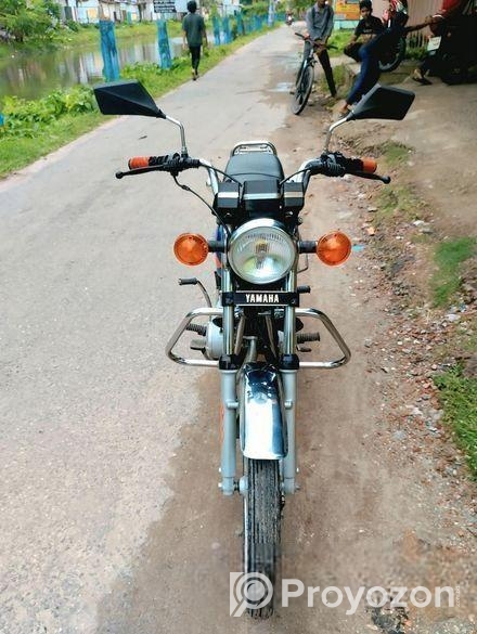 Yamaha RX 2002