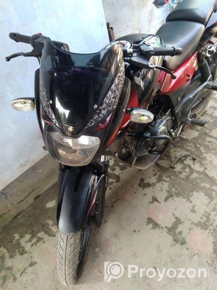 Bajaj Pulsar 150 . 2019