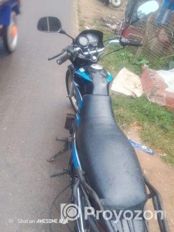 TVS Metro 2016