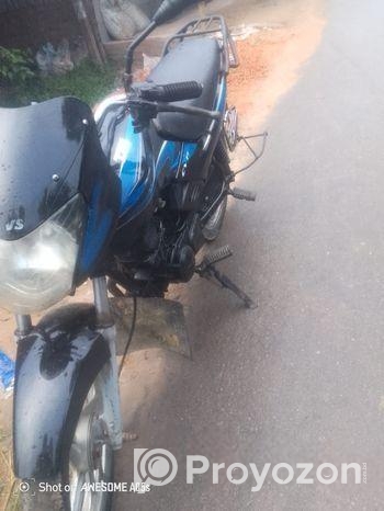 TVS Metro 2016