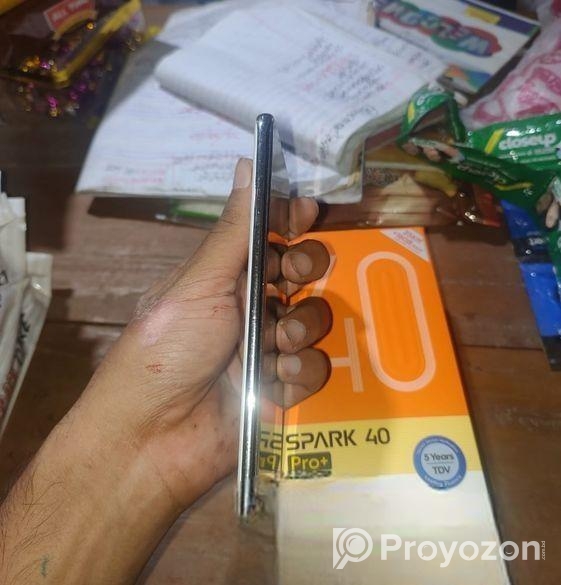 Tecno spark 40pro+