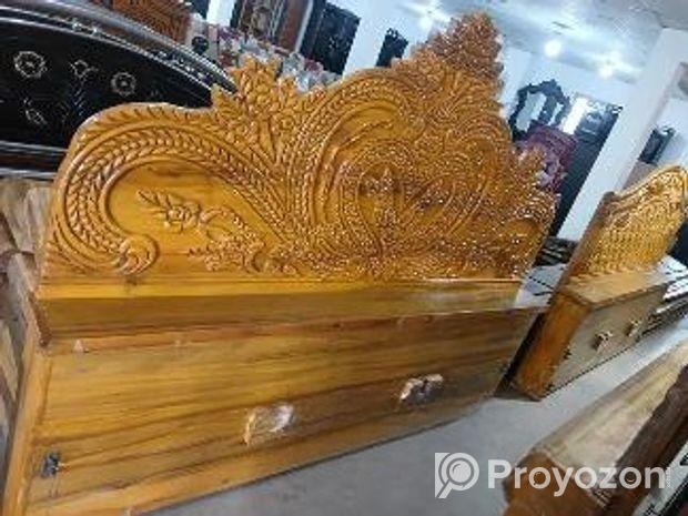 আকাশি কাটের ফুল বক্স খাট