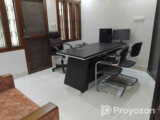 Office Space Tolet