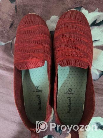 New China Shoe