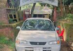 Toyota Corolla . 1997