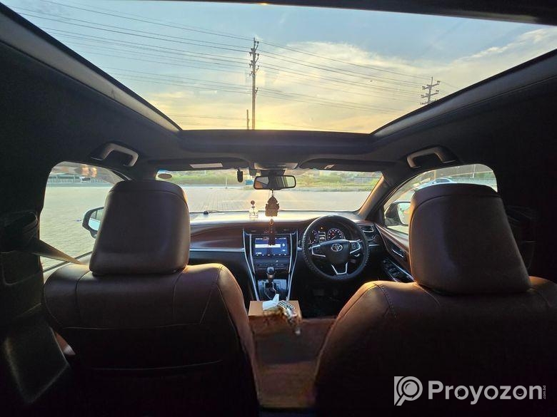 Toyota Harrier 2018