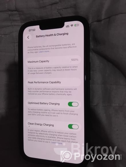 Apple iPhone 13