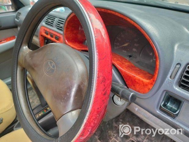 Toyota Starlet . 1997