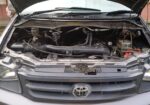 Toyota Noah 2005