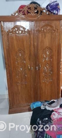 Almirah for sale