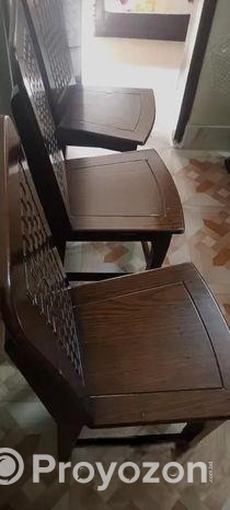 6 Chiar R Table