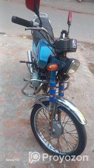 Yamaha RX . 1995