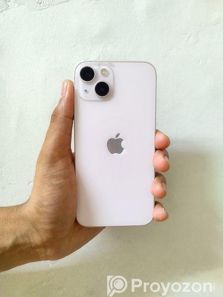 Apple iPhone 13