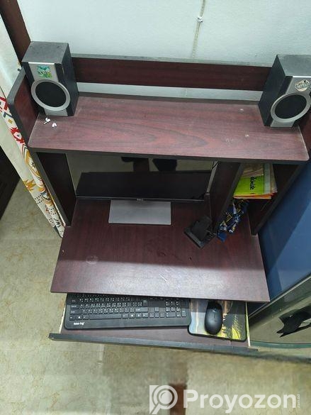 Computer Table