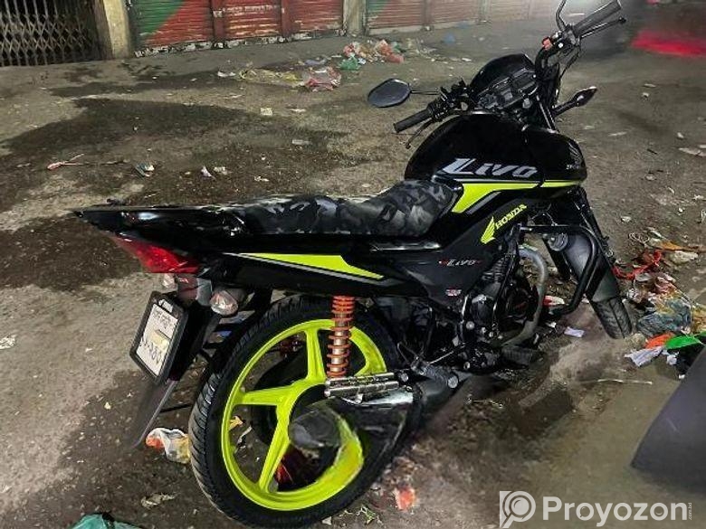 Honda Livo . 2020