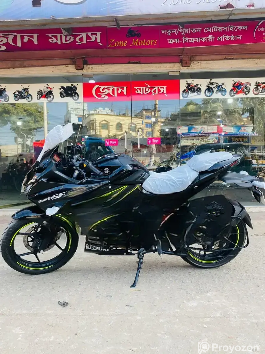 Suzuki Gixxer SF new condition 2025
