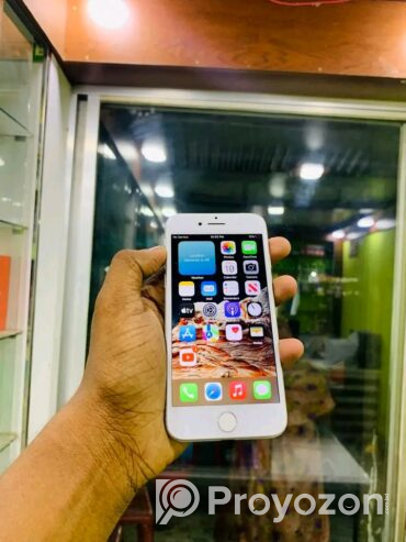 iPhone 7 (Used)
