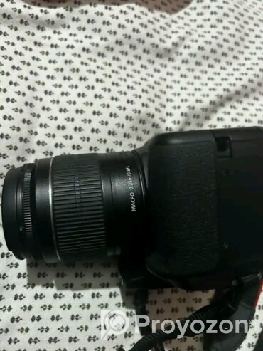 Cannon 1300D dslr camera (Used)