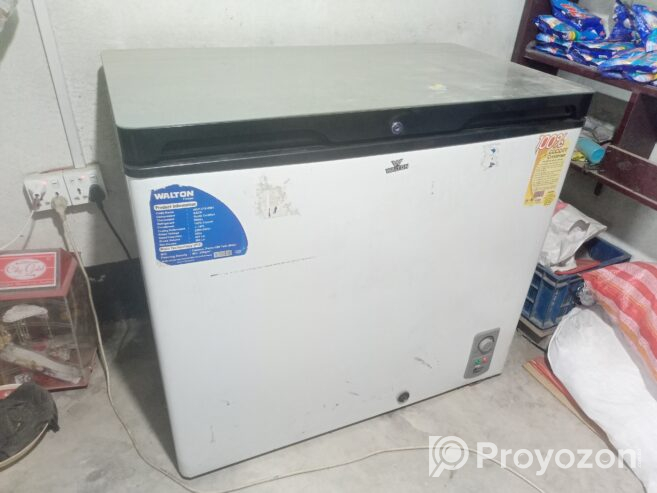 WALTON Deep Fridge