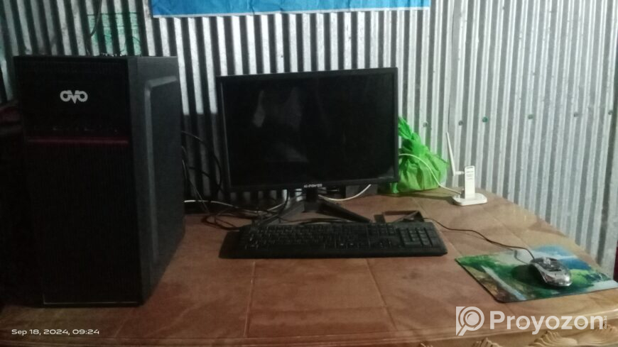 Desktop Computer (PC)