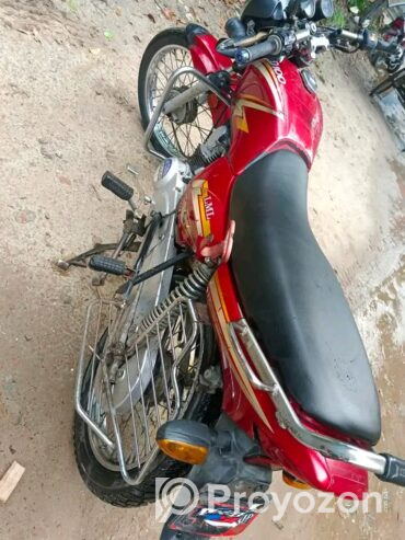 CRD 100CC LML Motorcycle