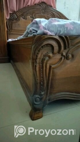 সেগুন কাঠের খাঁটসহ সাইড ব্ক্স টেবিল