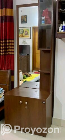 Dressing Table with Mirror