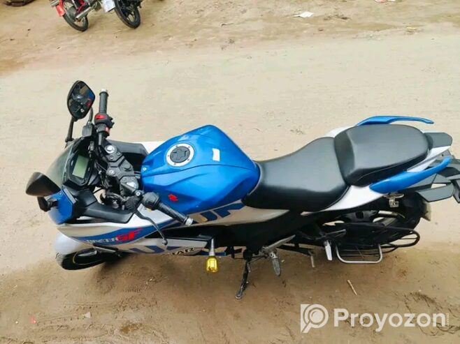 Suzuki Gixxer SF নাম্বার করা গাড়ী