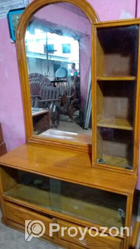 Dressing table for sell