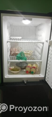 Walton Refrigerator Model-WFB_2B3