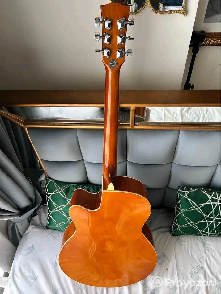 Acoustic Guitar for sale!!