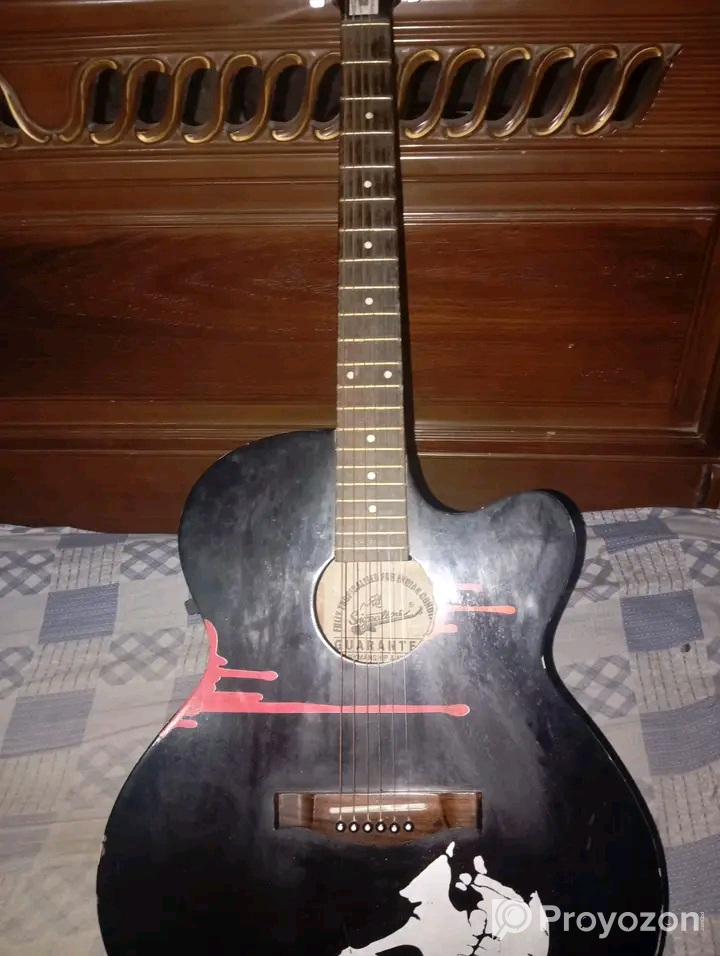 গিটারটি বিক্রি করা হবে
