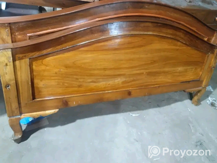 কম দামে বিক্রি খাট হবে