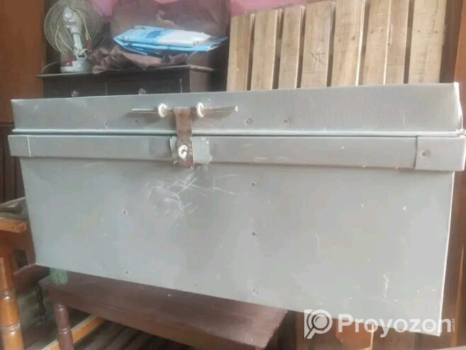 ট্রাংক বিক্রি করা হবে