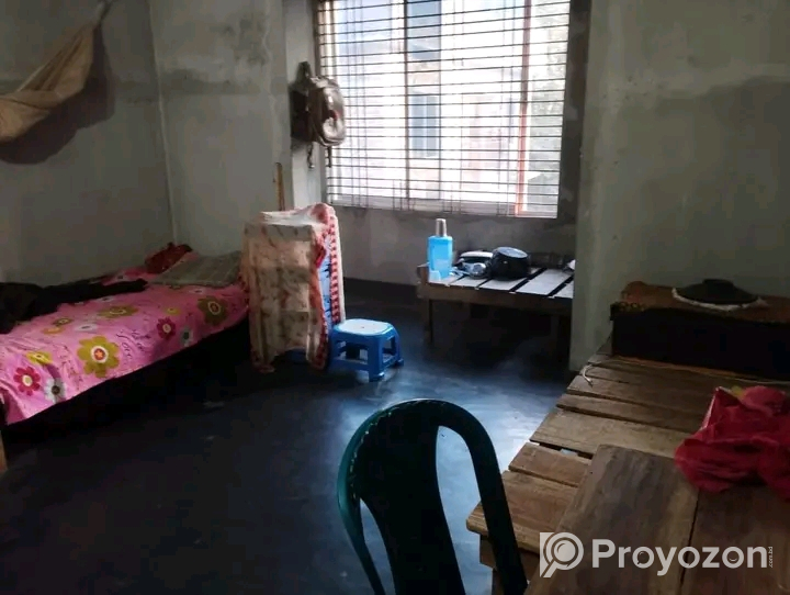 গ্রীন কটেজ ছাত্রাবাস চৌরঙ্গীর পাশে
