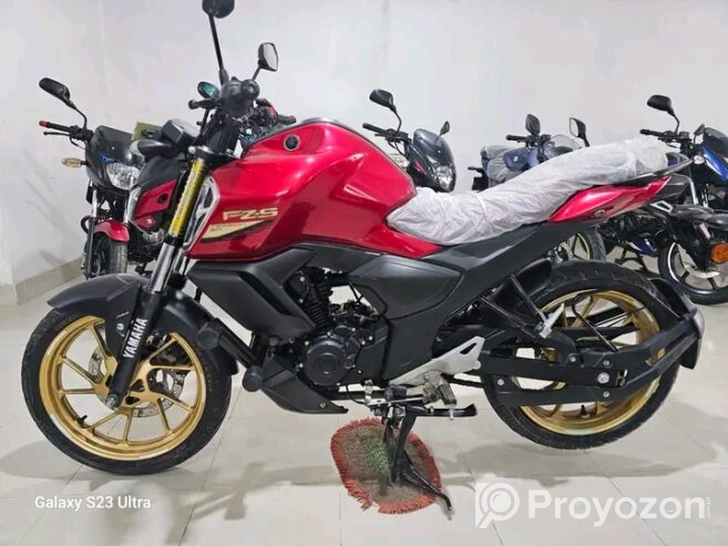 YAMAHA FZS V3 150CC 2023 model