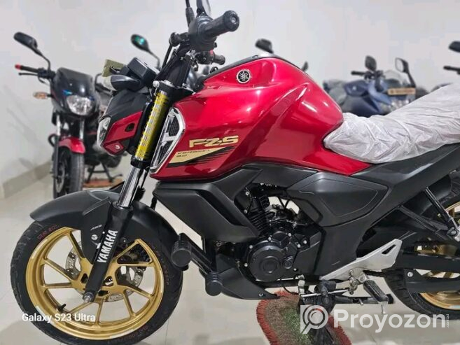 YAMAHA FZS V3 150CC 2023 model