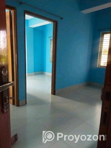 বাড়ি ভাড়া দেয়া হবে চার তালা ফ্ল্যাট