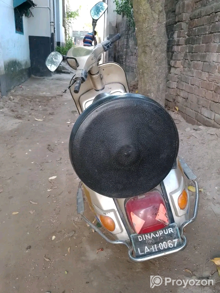 Bajaj vespa sell hbe