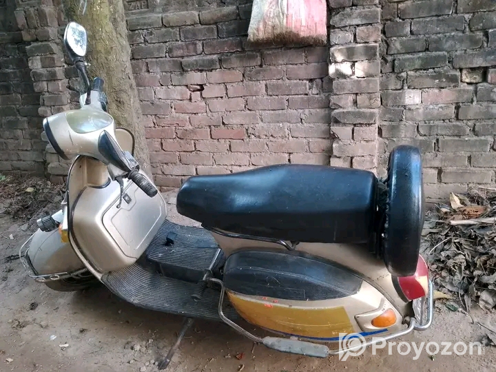 Bajaj vespa sell hbe