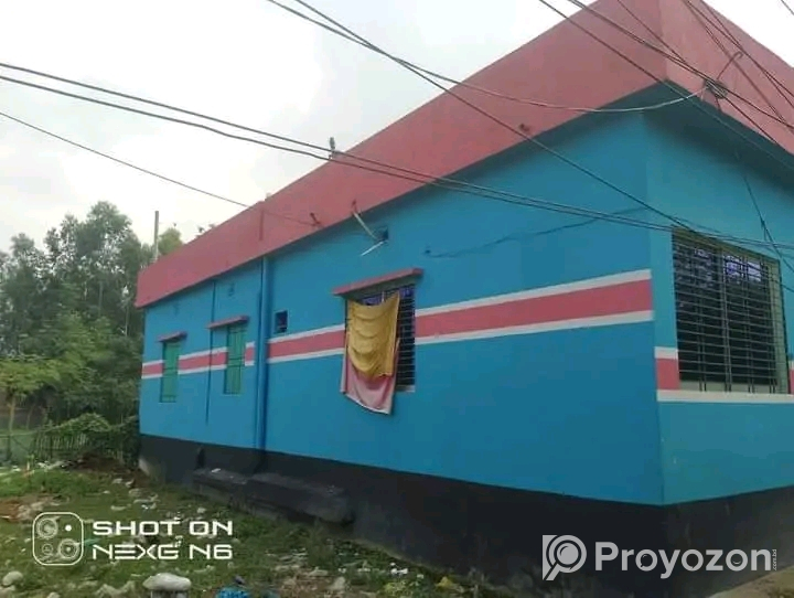 জরুরী বিক্রয় হবে কমপ্লিট বাড়ি রামনগর হীরাহার