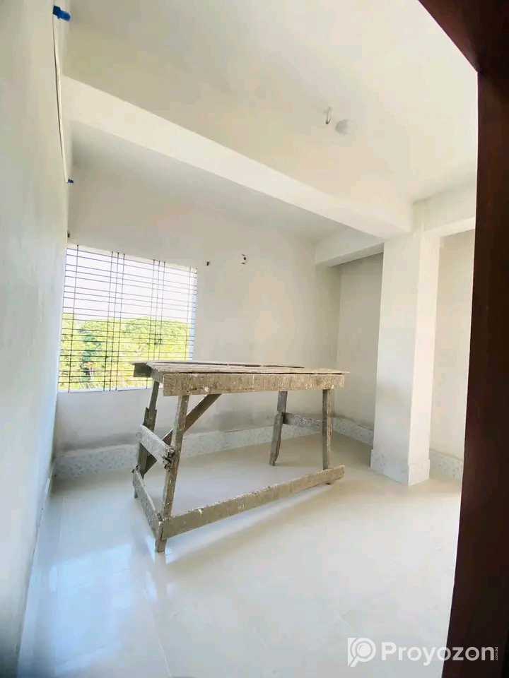 বাসা ভাড়া দেয়া হবে শুধু মাত্র ফ্যামিলির জন্যে