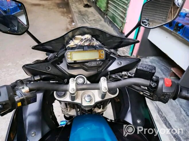YEAHAMA FEZZER 150cc