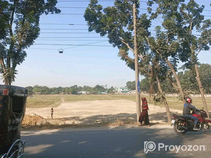 মেইন রাস্তা সংলগ্ন প্লট বিক্রয়