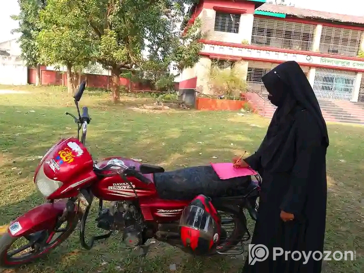 দিনাজপুরের মধ্যে বাইক প্রশিক্ষণ দেওয়া হয়