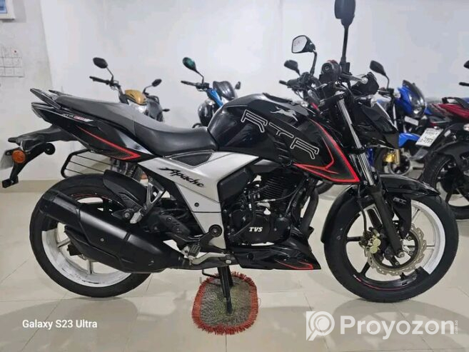 TVS RTR 4V Double Disk 160CC